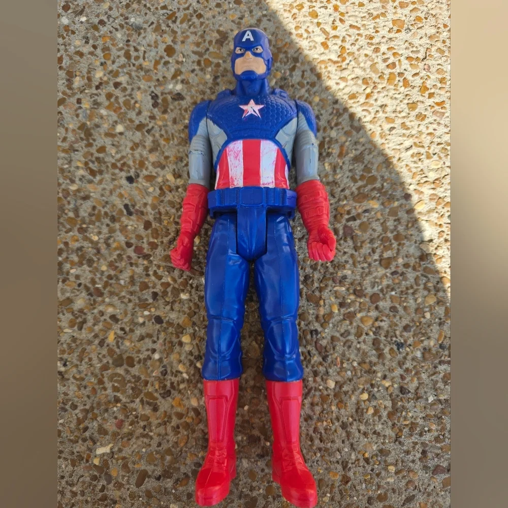 Hasbro Marvel Titan Hero Series Spider-Man And Captain America action Figure - Picture 6 of 12